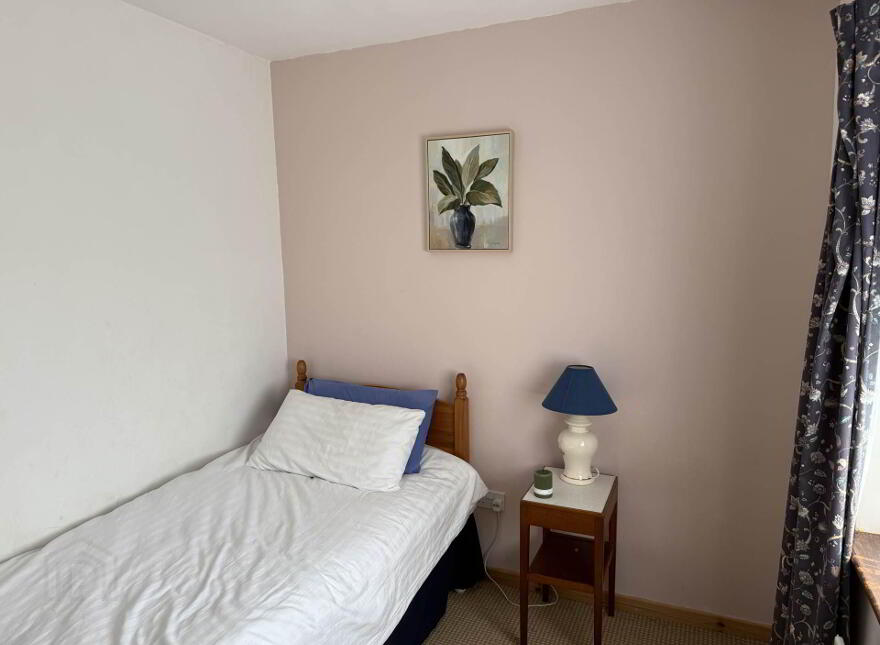Carna Cottage, Garrynadur, Lispole