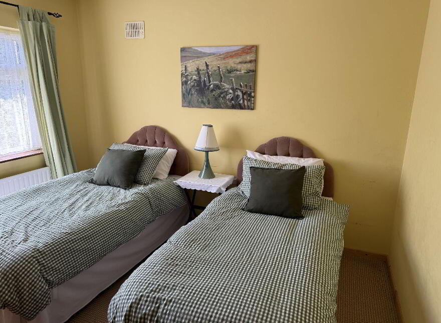 Carna Cottage, Garrynadur, Lispole, V92C8C0