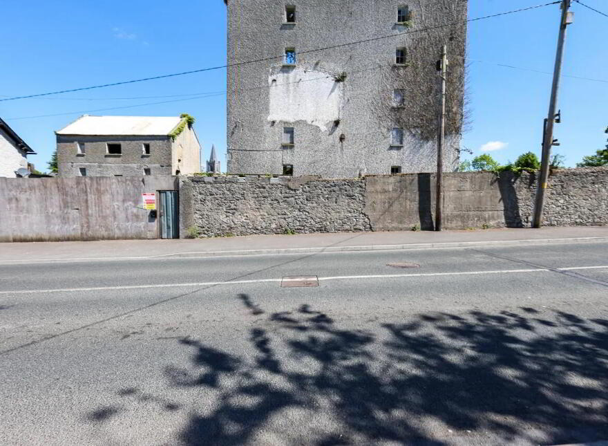 Frederick Street, Clara