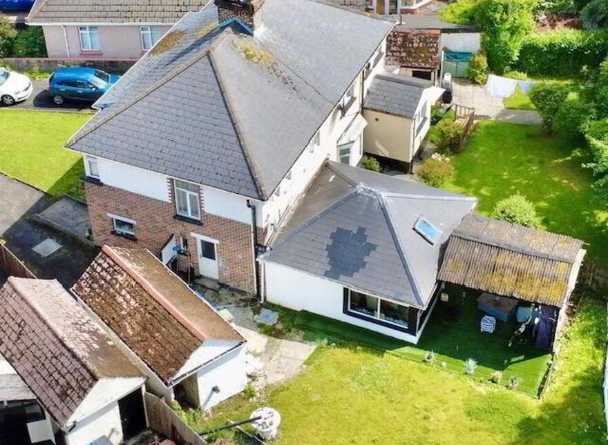 47 Aberfoyle Crescent, Derry, BT48 7PG