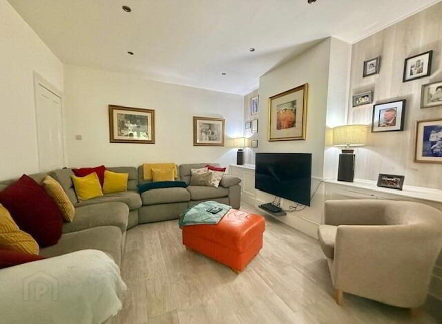 47 Aberfoyle Crescent, Derry, BT48 7PG