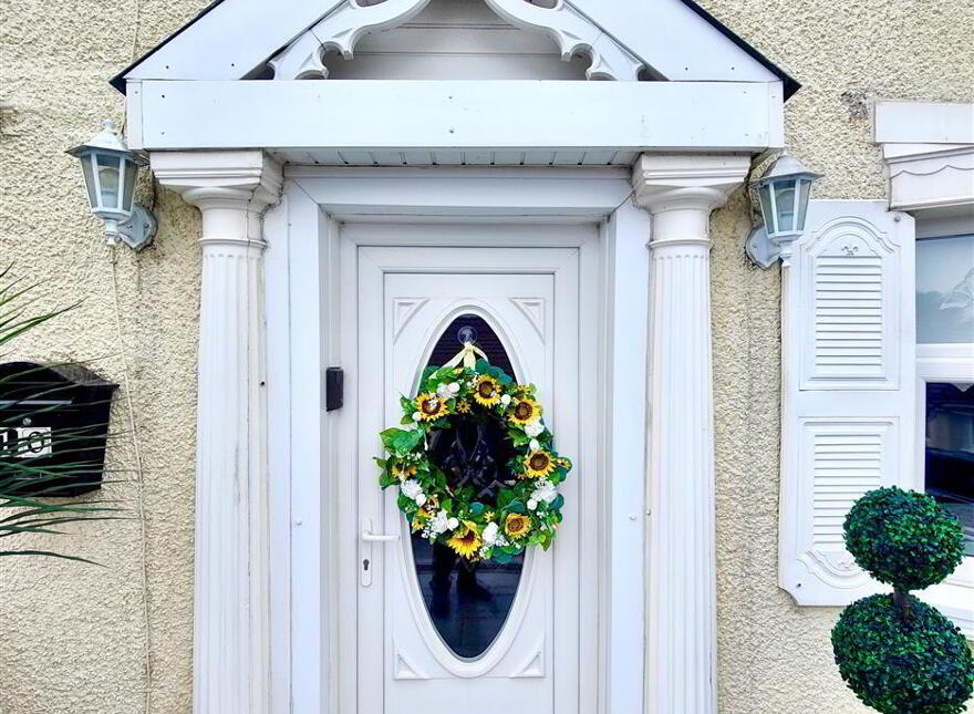 10 Forthriver Green, Belfast, BT13 3UR