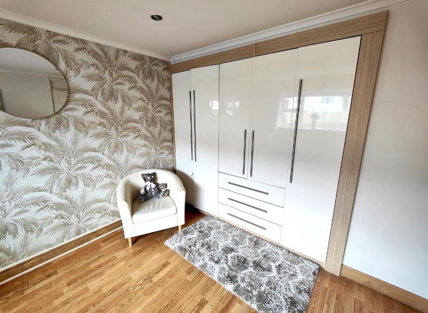 10 Forthriver Green, Belfast, BT13 3UR