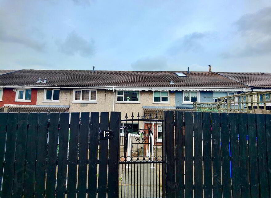 10 Forthriver Green, Belfast, BT13 3UR