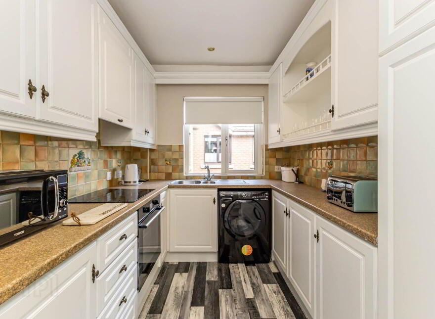 31 Garvey Court, Lisburn, BT27 4DG