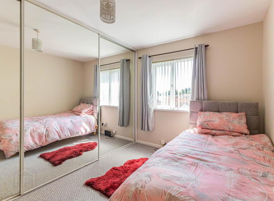 31 Garvey Court, Lisburn, BT27 4DG
