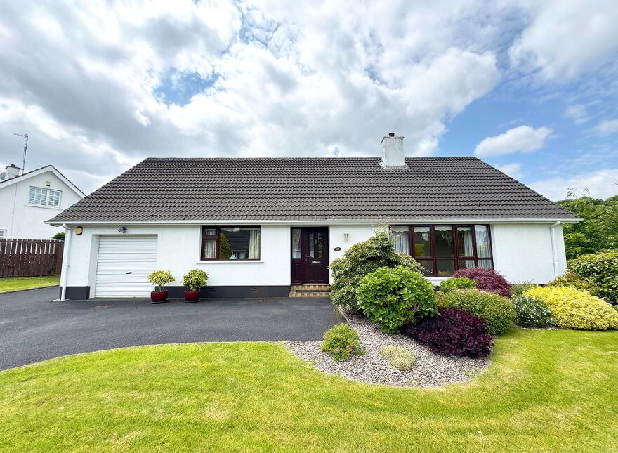 12 Milfort Green, Banbridge, BT32 4NX photo