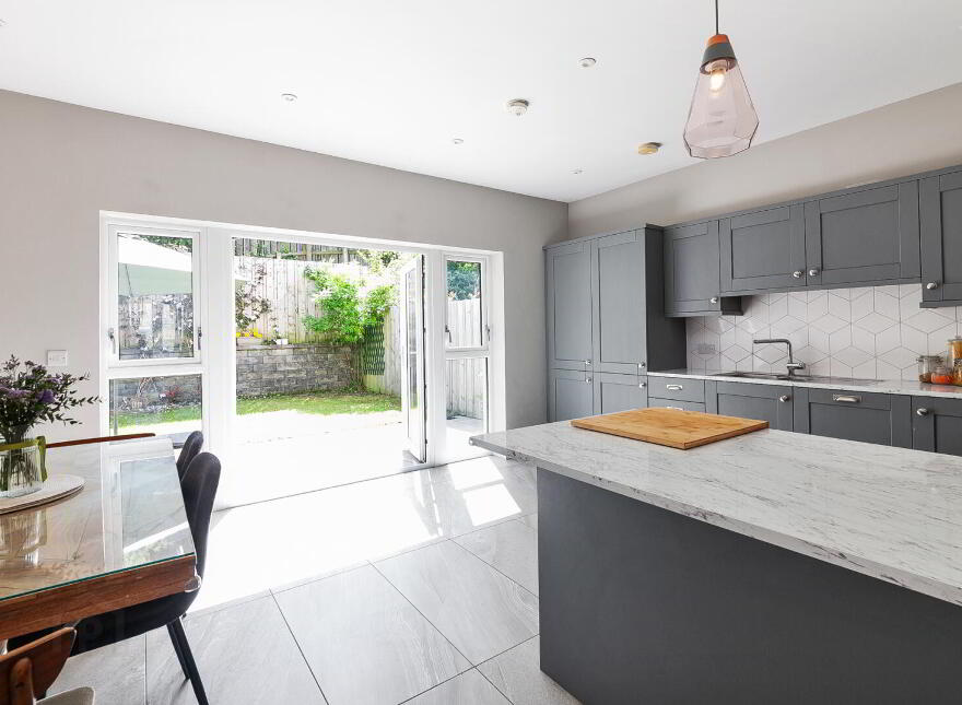 12 Donegall Park Gardens, Belfast, BT15 5EU