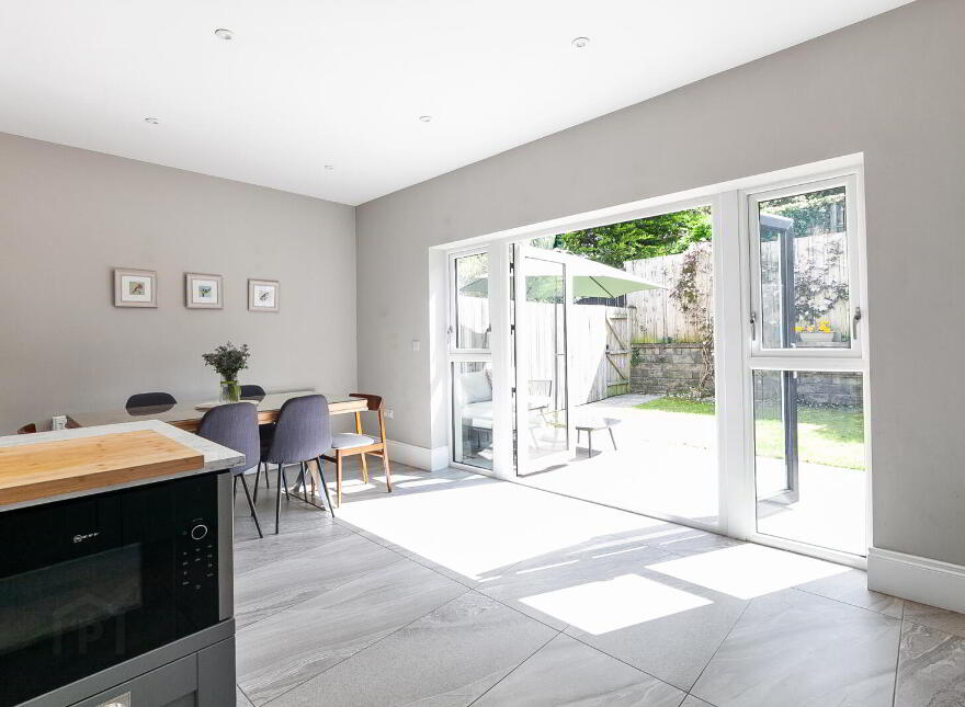 12 Donegall Park Gardens, Belfast, BT15 5EU