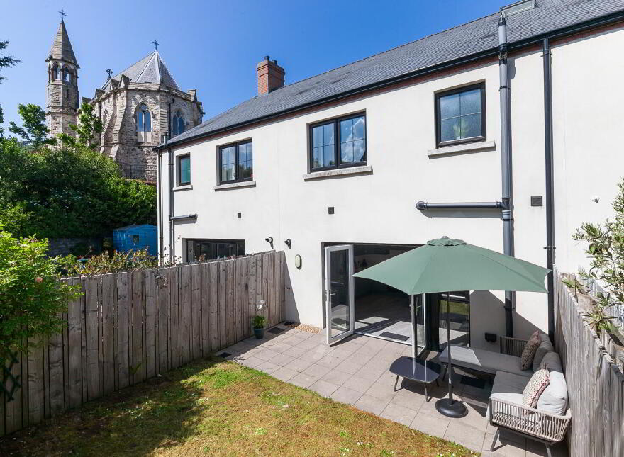 12 Donegall Park Gardens, Belfast, BT15 5EU
