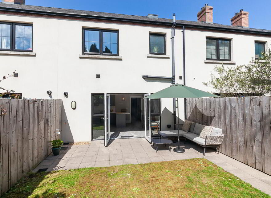 12 Donegall Park Gardens, Belfast, BT15 5EU