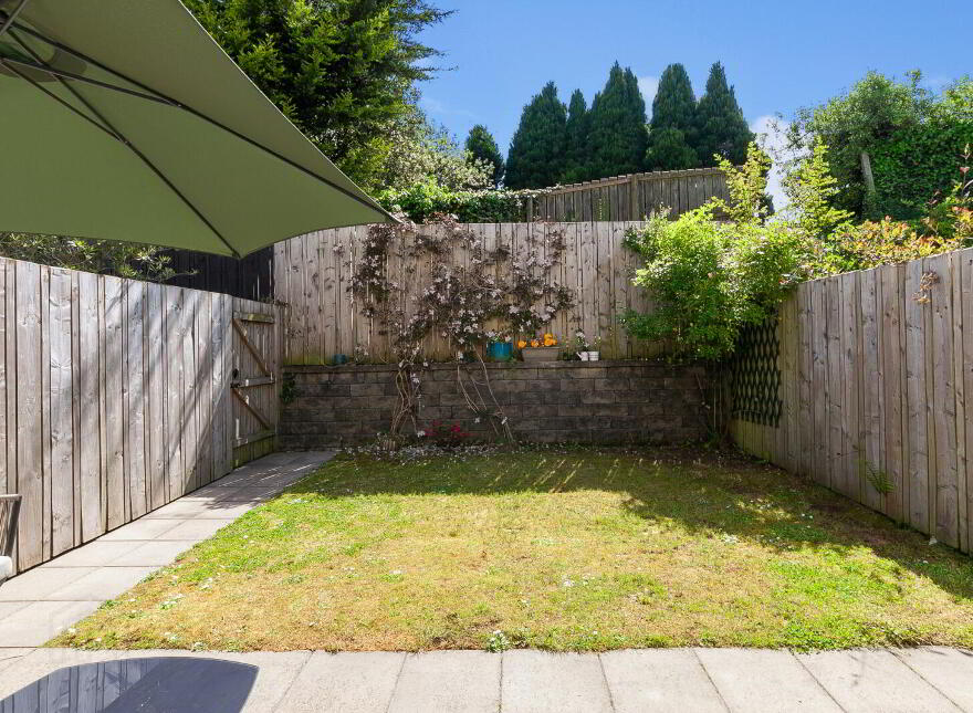 12 Donegall Park Gardens, Belfast, BT15 5EU