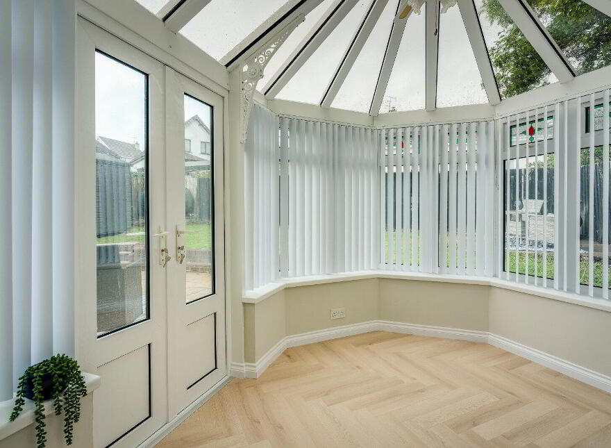4 Kingsland Crescent, Carrickfergus, BT38 9DY