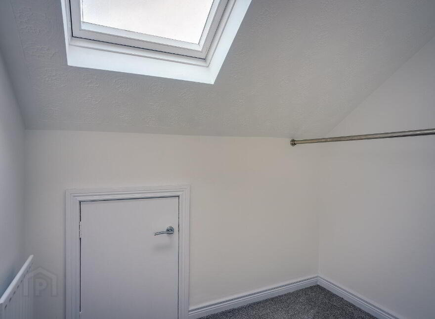 4 Kingsland Crescent, Carrickfergus, BT38 9DY
