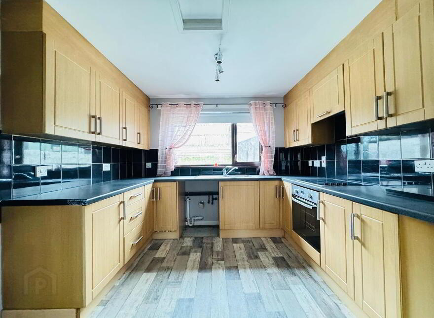 31 The Glade, Mossley, Newtownabbey, BT36 5NN