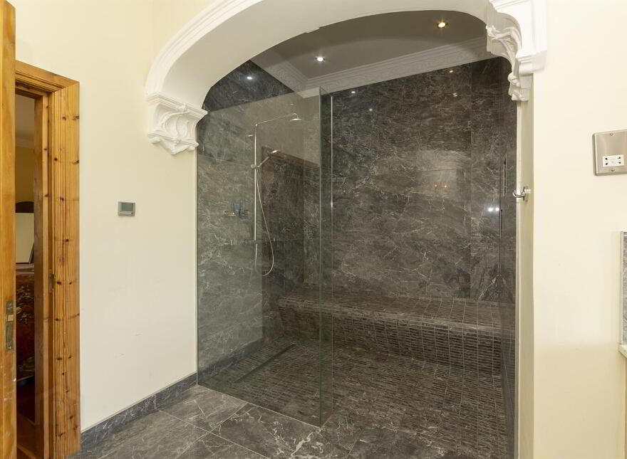 Eden House, 1 Edenturcher Road, Glenavy, Crumlin, BT29 4LZ
