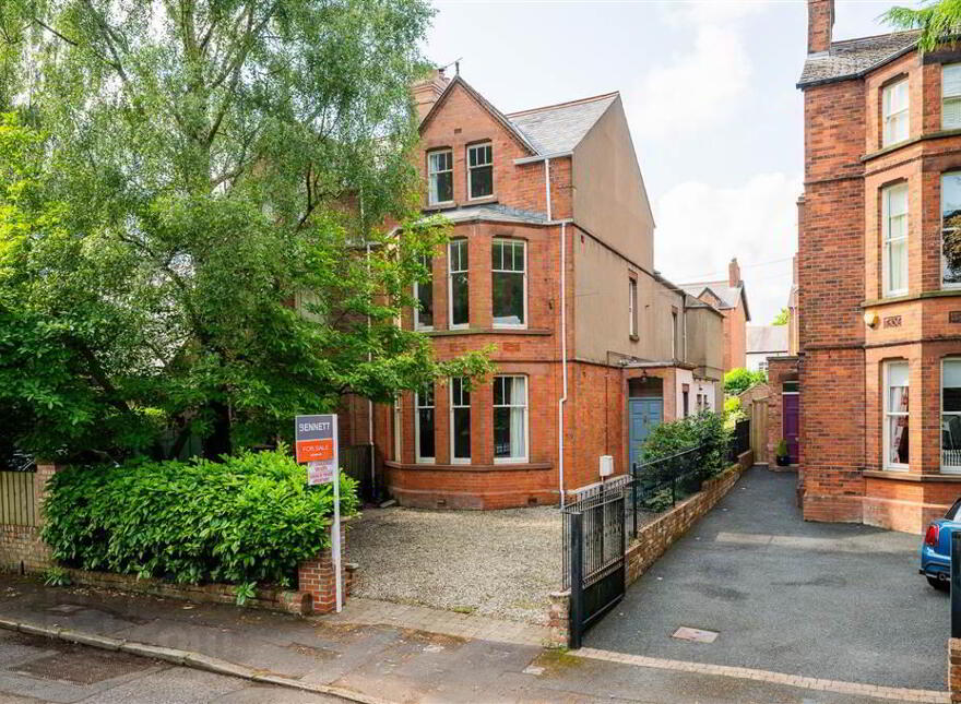 Apt 1 59 Marlborough Park North, Belfast, BT9 6HL photo