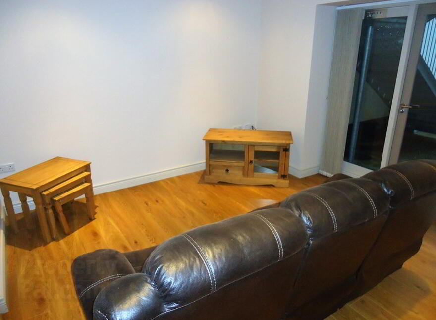Apt 1.., 9 Belmore Street, Enniskillen, BT74 6AA photo