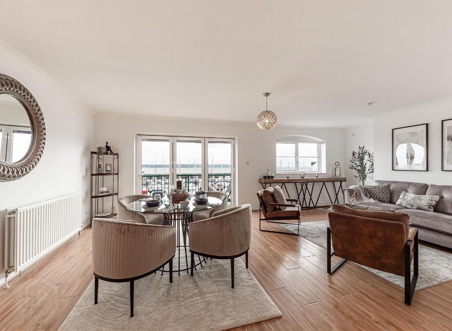 118 Rodgers Quay, Carrickfergus, BT38 8BE