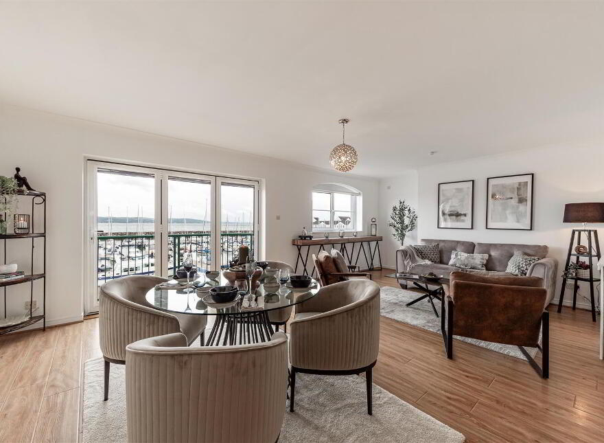 118 Rodgers Quay, Carrickfergus, BT38 8BE