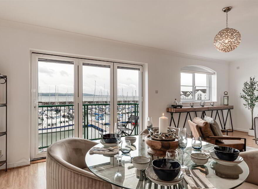 118 Rodgers Quay, Carrickfergus, BT38 8BE