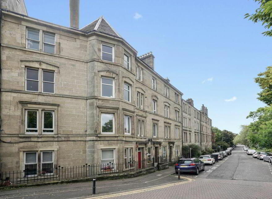 43 Dundee Terrace, Polwarth, Edinburgh, EH11 1DW photo