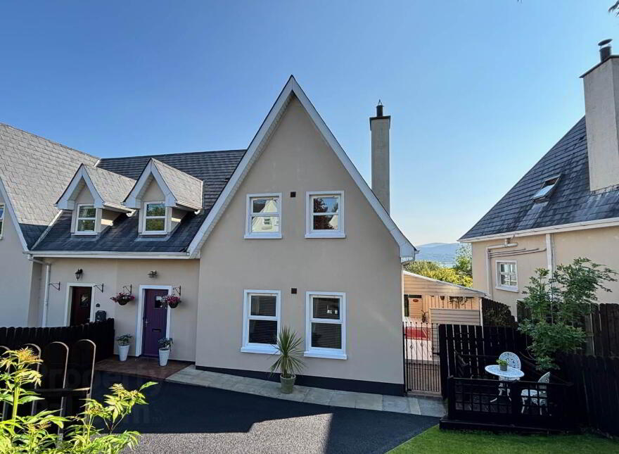 13 Cul Na Rath, Omeath, A91Y9CH photo