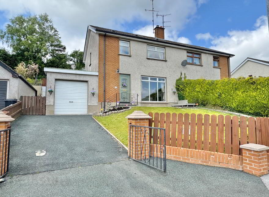 20 Sperrin Close, Omagh, BT78 5DL photo
