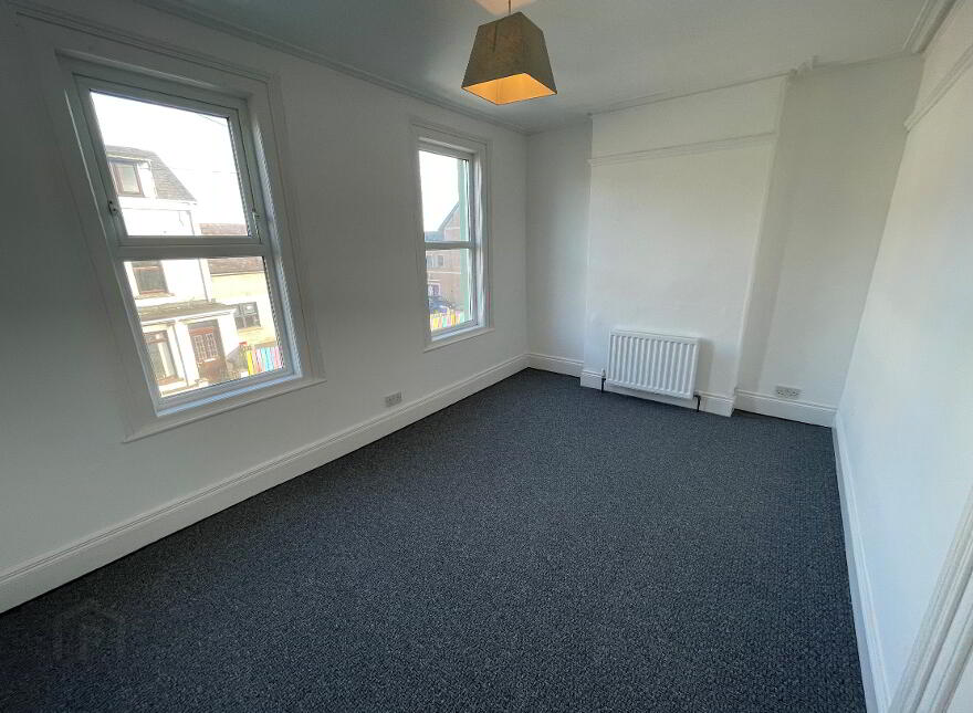2 Adelaide Avenue, Whitehead, Carrickfergus, BT38 9RZ