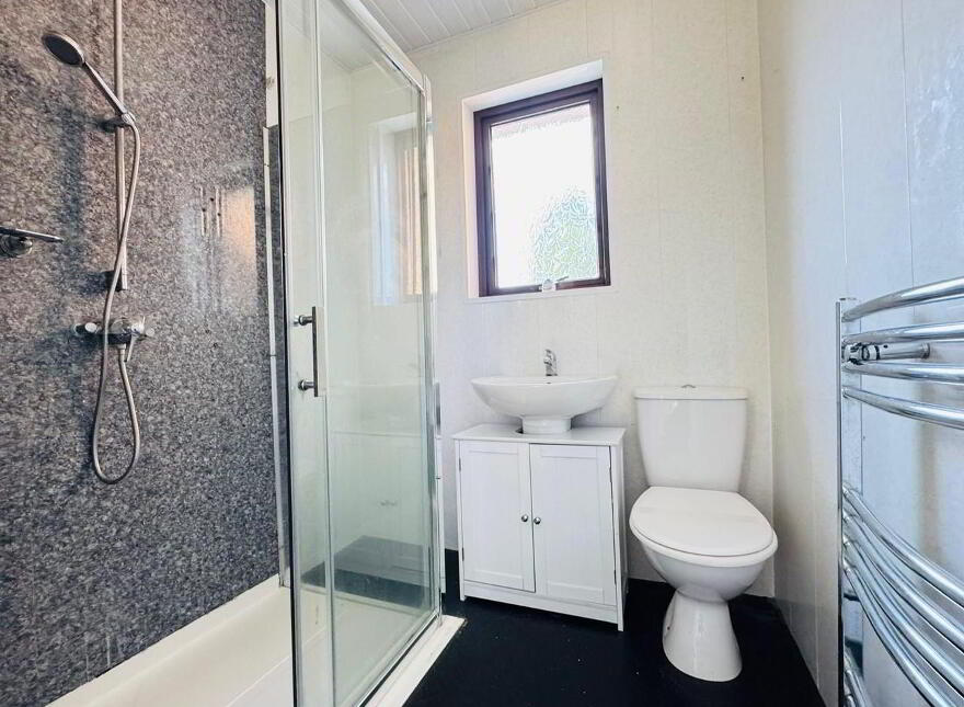 2 Grainon Way, Rathcoole, Newtownabbey, BT37 9HR