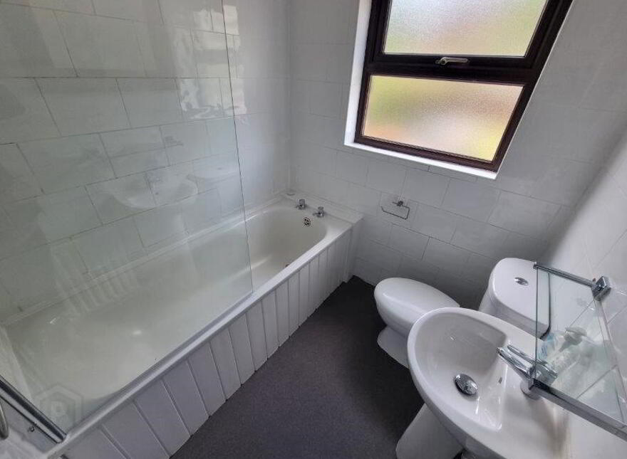 330 Ballysillan Road, North Belfast, BT14 6RB