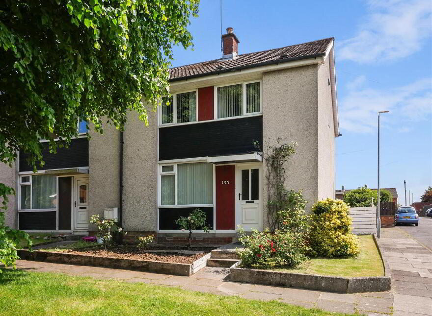 193 Belvoir Drive, Belvoir Park, Belfast, BT8 7DS photo
