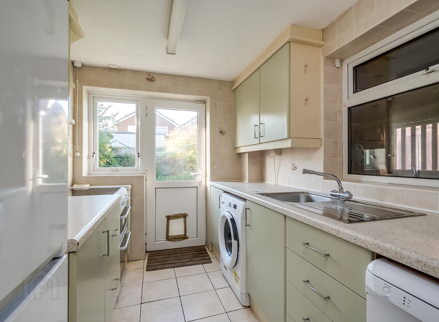 64 Downshire Road, Carrickfergus, BT38 7LD