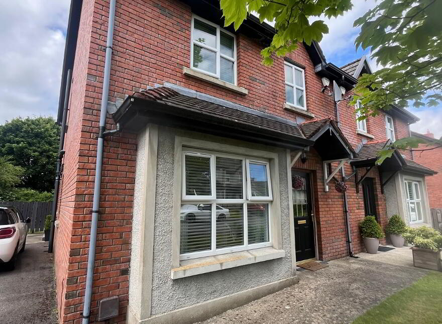 28 Linen Green, Sion Mills, Strabane, BT82 9TL photo