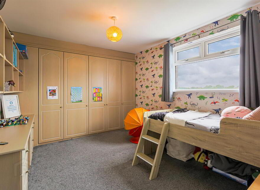 11 Glennor Crescent, Carryduff, BT8 8HW