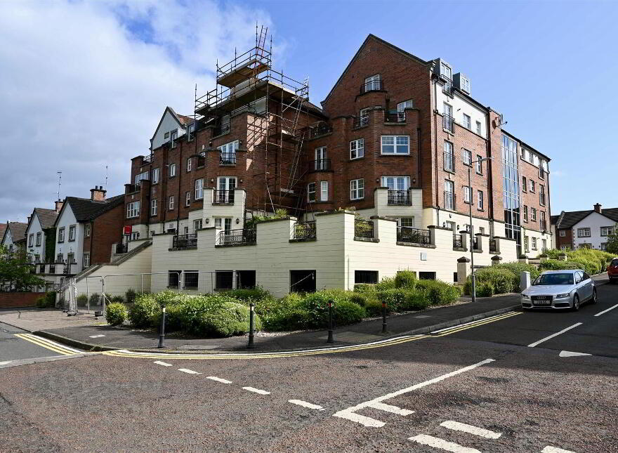 Apartment 13 Meadow House 47 The Boulevard, Belfast, BT7 3LN photo