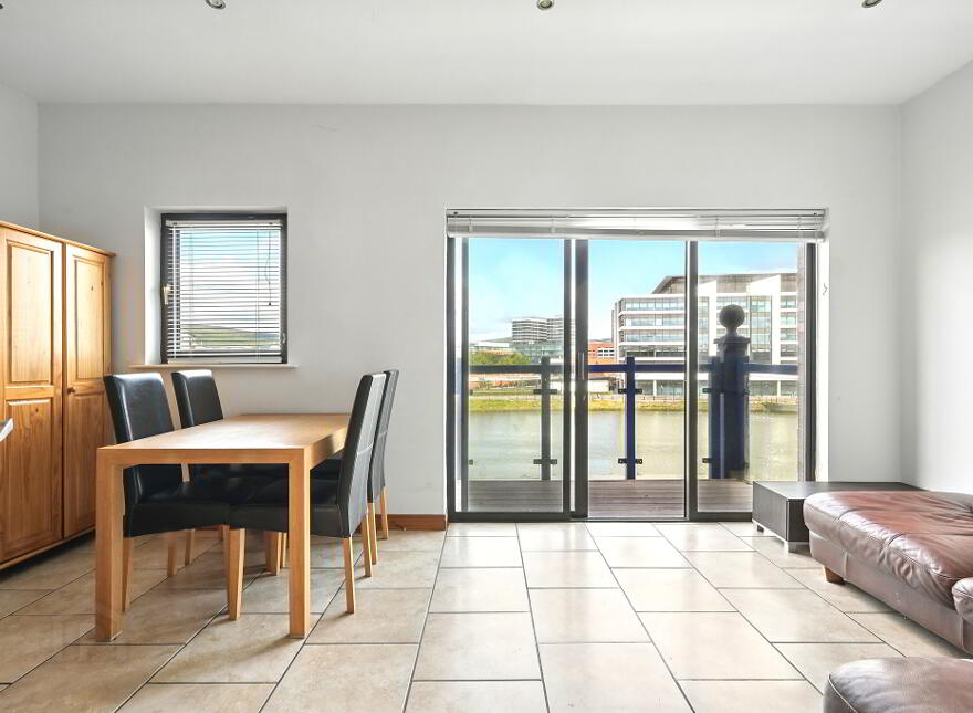 5 Ravenhill Reach Mews, Belfast, BT6 8RE