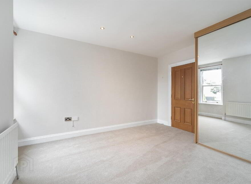 Apt 5 Balmoral View, 96 Balmoral Avenue, Belfast, BT9 6NY