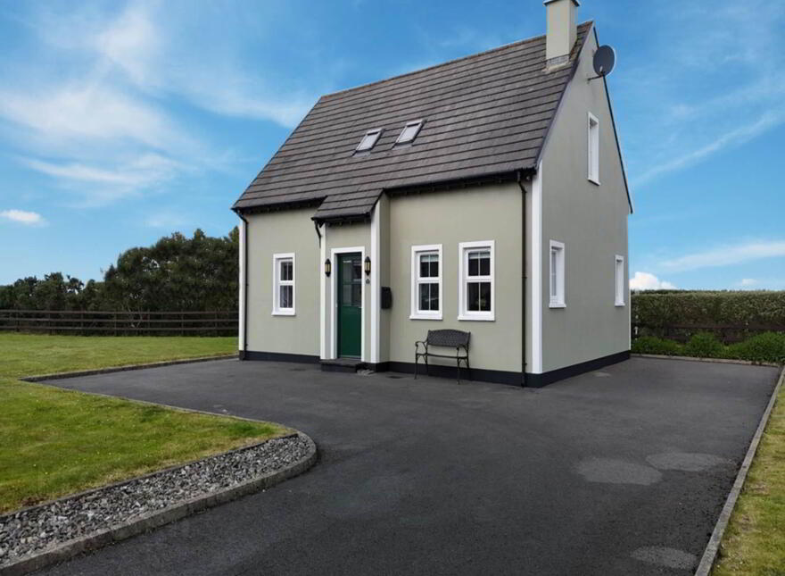 No, 7 Arran View, Burtonport, F94YV78 photo