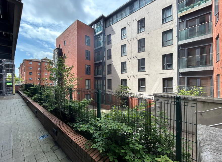 Apt 60 James Clow Building, 42 Pilot Street, Belfast, BT1 3EP photo