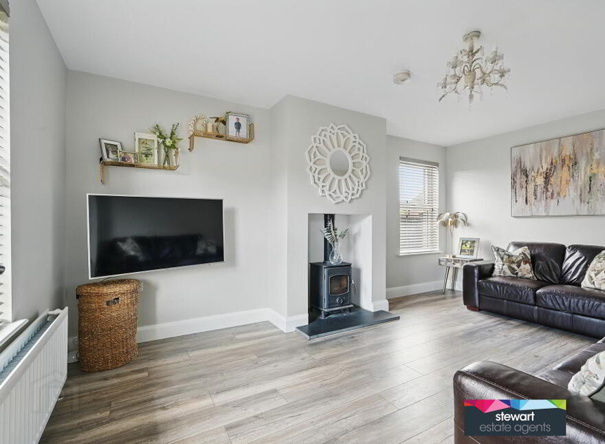 2 St James Meadow, St James, Royal Hillsborough, BT26 6GS