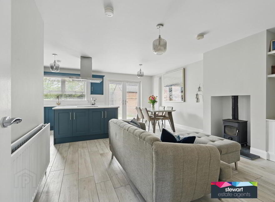 2 St James Meadow, St James, Royal Hillsborough, BT26 6GS
