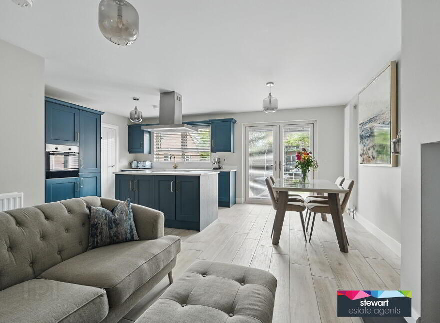 2 St James Meadow, St James, Royal Hillsborough, BT26 6GS