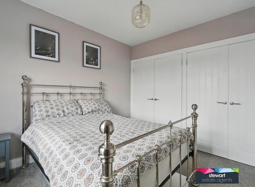 2 St James Meadow, St James, Royal Hillsborough, BT26 6GS