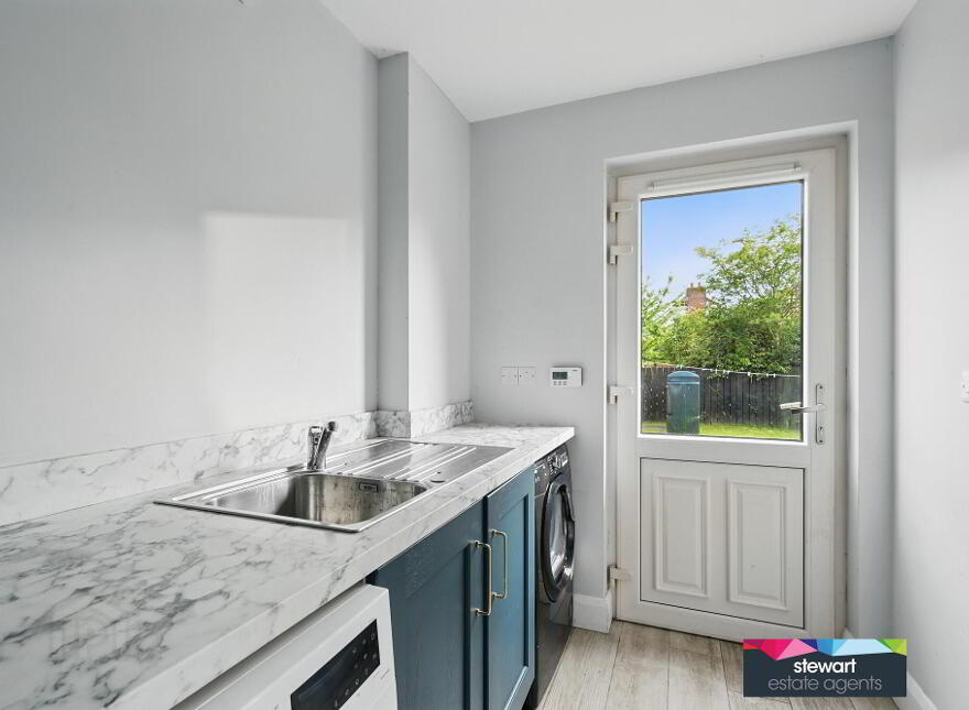 2 St James Meadow, St James, Royal Hillsborough, BT26 6GS