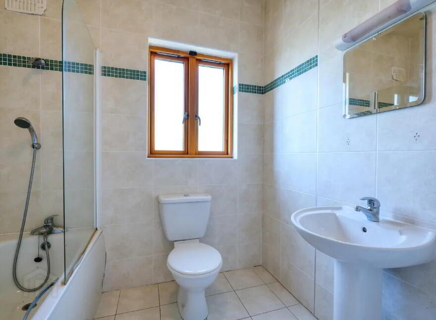 17 Harbour View, Tarmon Harbour, Termonbarry, N39TF88