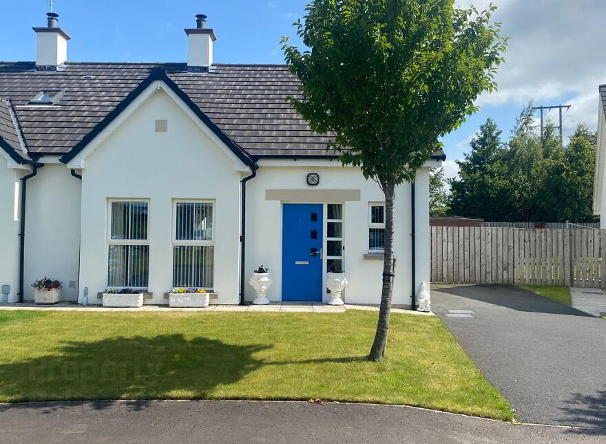 6 Bannview Court, Banbridge, BT32 3ZH photo