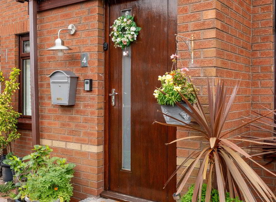 4 Comber Court, Belfast, BT5 4TN