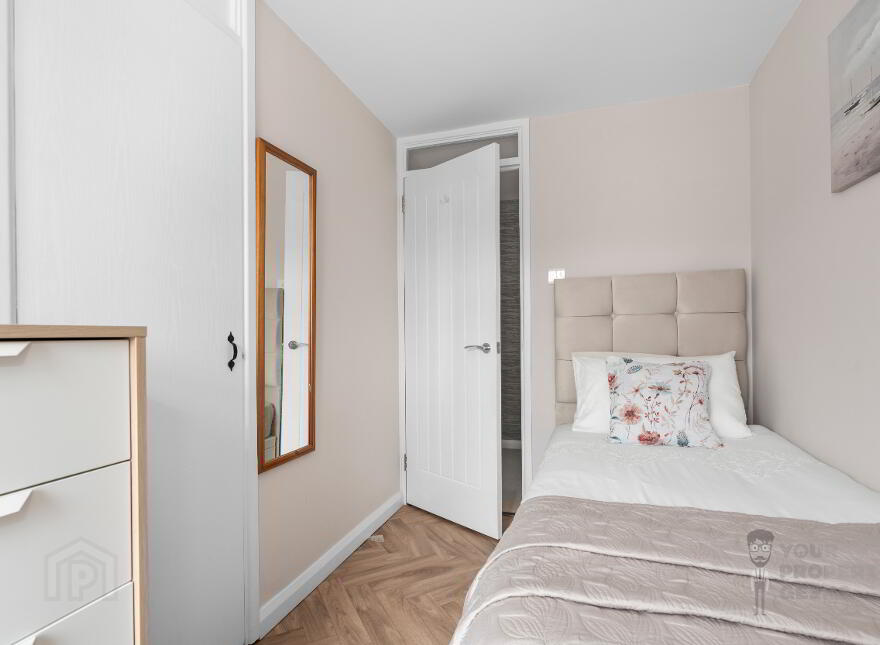 4 Comber Court, Belfast, BT5 4TN