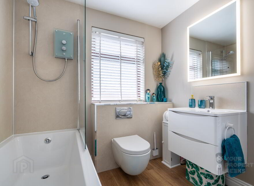 4 Comber Court, Belfast, BT5 4TN